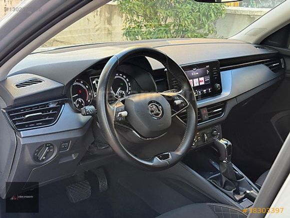 BOYASIZ 2022 SKODA SCALA 1.0 TSİ ELİTE DSG VİTES