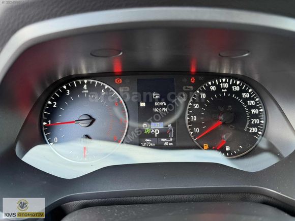 2020 HATASIZ BOYASIZ 13.000 KM CAPTUR 1.3 TCE TOUCH