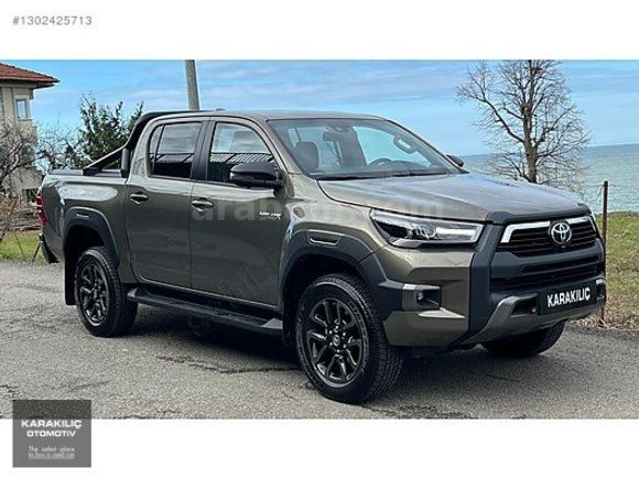 2025 TOYOTA HİLUX INVİNCİBLE JBL SOS 5 BÖLGE KAMERA ÇİZİKSİZ