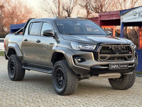 hiyo様 オーダーページ Galeriden Toyota Hilux 2.4 D-4D 4x4 Invincible 2025 Model İstanbul