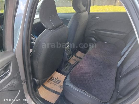 Sahibinden Renault Captur 1.3 TCe Touch Plus 2023 Model son fiyat