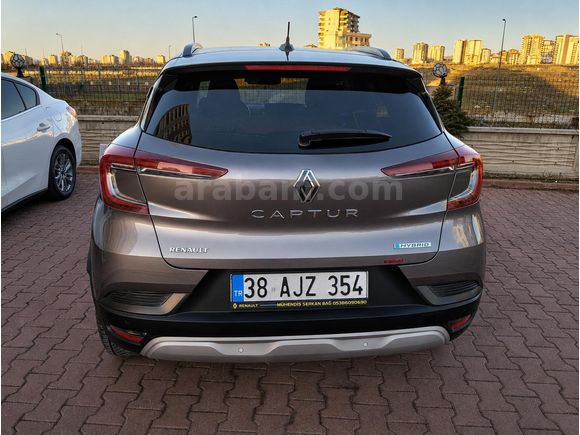 Sahibinden Renault Captur 1.3 TCe Touch Plus 2023 Model son fiyat