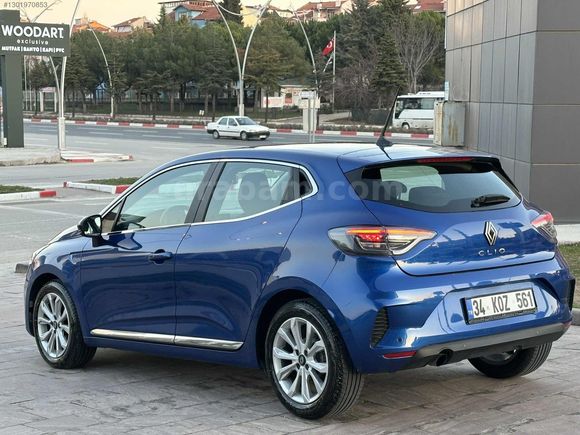 2024 MODEL CLİO 1.0 TCE EVOLUTİON PAKET OTOMATİK