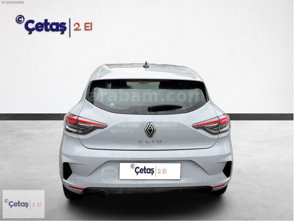 ÇETAŞ RENAULT MAHMUTBEY'DEN 2025 CLİO EVO BOYASIZ 27.000 KM