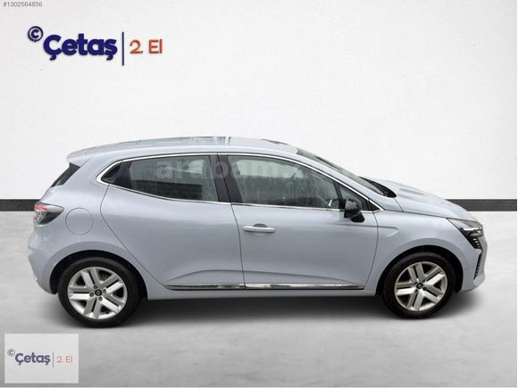 ÇETAŞ RENAULT MAHMUTBEY'DEN 2025 CLİO EVO BOYASIZ 27.000 KM
