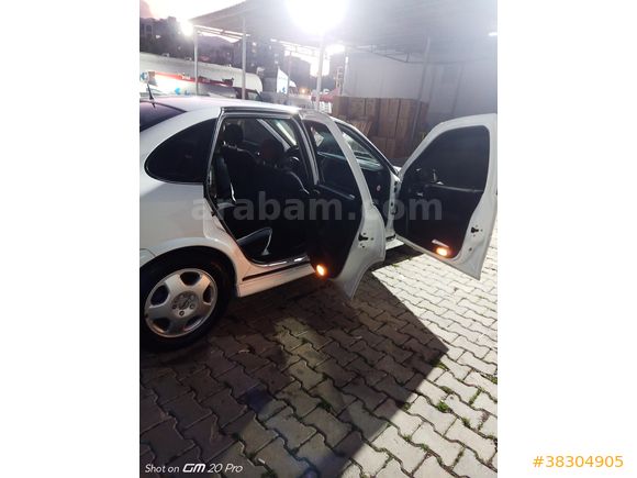 Sahibinden Opel Vectra 2.0  16v otomatik  cdx  2000 Model  0 motorlu Beyaz