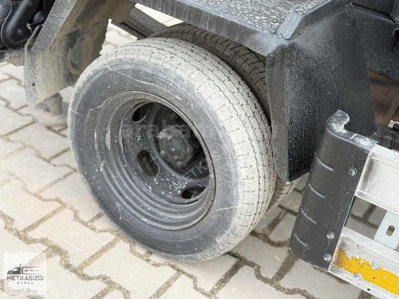 İZGİ'DEN 2020 MODEL 150 BİN KM'DE KİA BONGO K2500 ÇÖP TAKSİ
