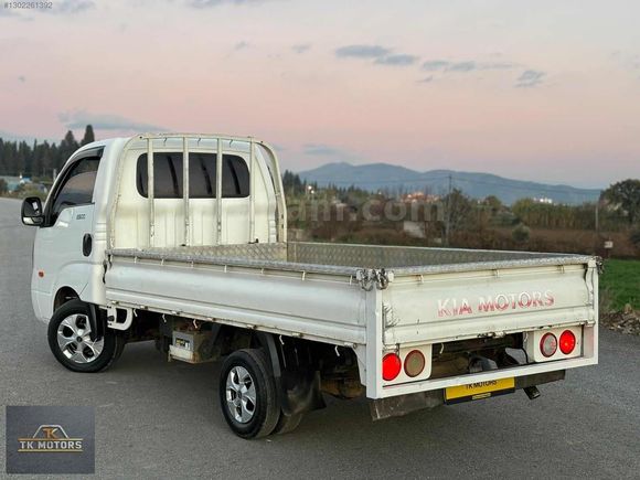 2015 KİA BONGO K2500 DLX KAMYONET BOYASIZ
