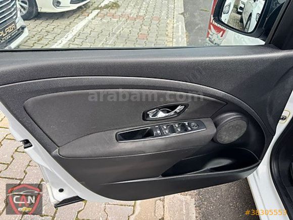 BOYASIZ 2015 FLUENCE 1.5 DCİ 110 PS DİZEL OTOMATİK MAKYAJLIKASA
