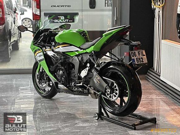 Galeriden Kawasaki Ninja ZX 6R 2025 Model Ankara 6.001 km Yeşil