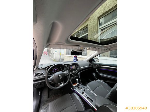 Sahibinden Renault Megane 1.3 TCe Icon 2023 Model 