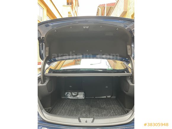 Sahibinden Renault Megane 1.3 TCe Icon 2023 Model 