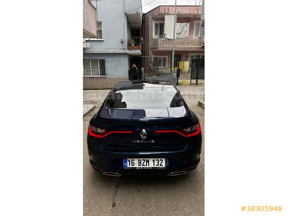 Sahibinden Renault Megane 1.3 TCe Icon 2023 Model 
