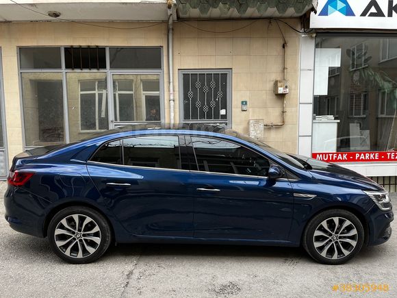 Sahibinden Renault Megane 1.3 TCe Icon 2023 Model 