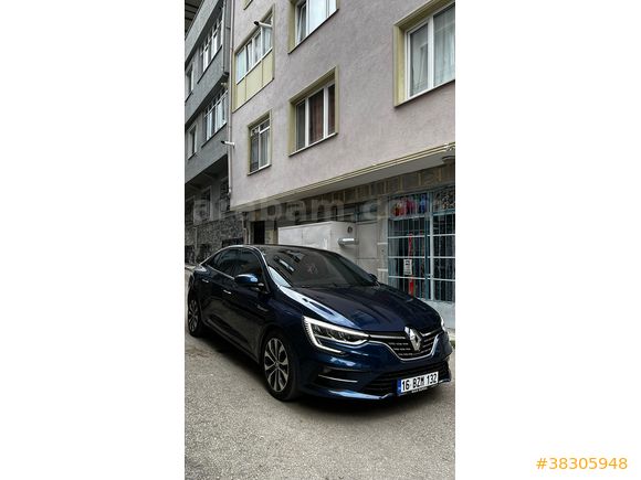 Sahibinden Renault Megane 1.3 TCe Icon 2023 Model 