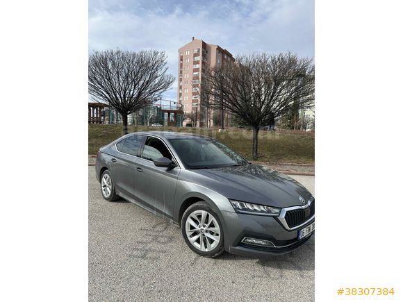 Sahibinden Skoda Octavia 1.5 e-Tec Premium 2023 Model 