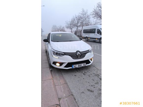 Sahibinden Renault Megane 1.5 Blue DCI Joy 2020 Model