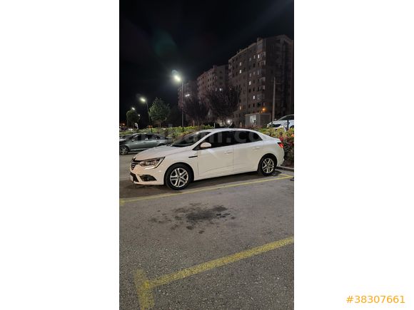 Sahibinden Renault Megane 1.5 Blue DCI Joy 2020 Model