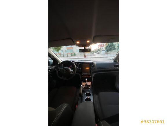 Sahibinden Renault Megane 1.5 Blue DCI Joy 2020 Model