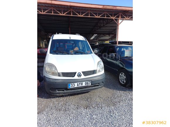 Galeriden Renault Kangoo Multix 1.5 dCi Authentique 2010 Model Mersin