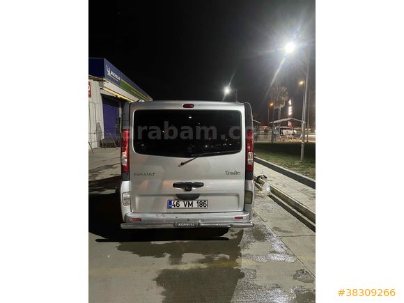 Sahibinden Renault Trafic Multix 2.0 dCi 2010 Model  544.000 km Gri