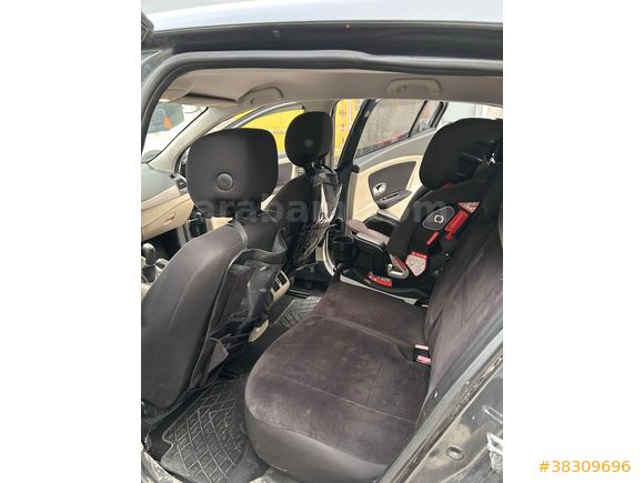 Sahibinden Renault Megane 1.5 dCi Expression 2011 Model  280.000 km Gri (metalik)