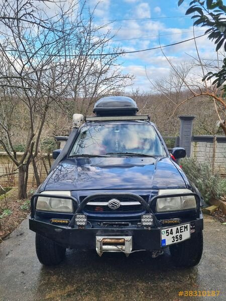 Sahibinden Suzuki Grand Vitara 2.5 1999 Model 1