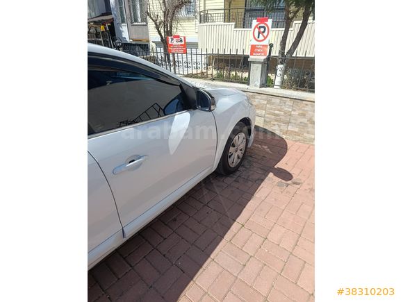 Sahibinden Renault Fluence 1.6 Joy 2013 Model