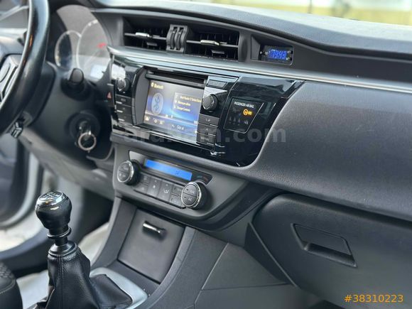 Galeriden Toyota Corolla 1.4 D-4D Advance 2016 Model Antalya