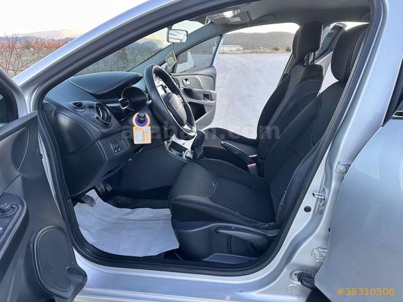 Galeriden Renault Clio 1.5 dCi Touch 2013 Model Antalya