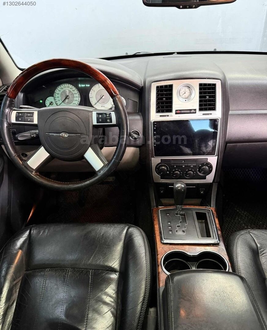 Galeriden Chrysler 300 C 3.0 CRD 2008 Model Hatay 335.000 km Siyah 7
