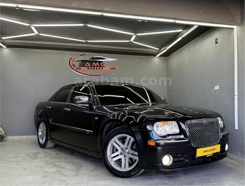 Galeriden Chrysler 300 C 3.0 CRD 2008 Model Hatay 335.000 km Siyah