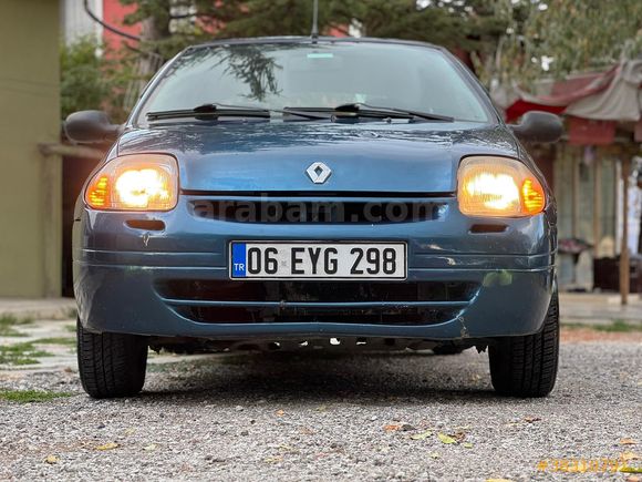 Sahibinden Renault Clio 1.4 RNA 2000 Model 