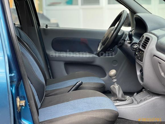 Sahibinden Renault Clio 1.4 RNA 2000 Model 