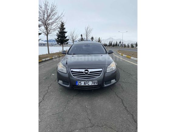 Sahibinden Sunrooflu Opel Insignia 1.4 T Edition Elegance 2012 Model 