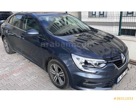 Sahibinden Renault Megane 1.3 TCe Touch 2023 Model 