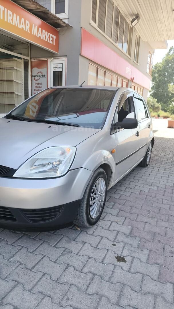 Sahibinden Ford Fiesta 1.4 Comfort 2005 Model Osmaniye 273.000 km Gri (Gümüş) 2