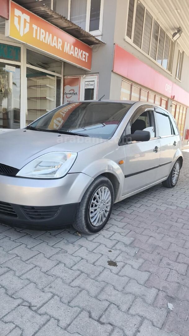 Sahibinden Ford Fiesta 1.4 Comfort 2005 Model Osmaniye 273.000 km Gri (Gümüş) 6
