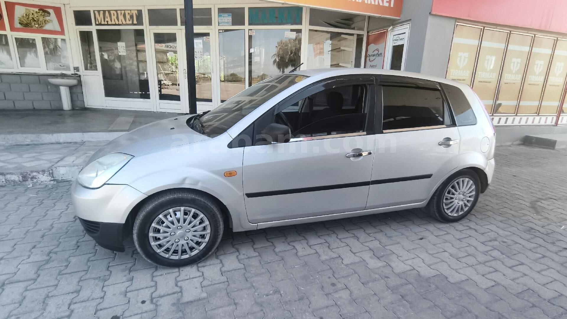 Sahibinden Ford Fiesta 1.4 Comfort 2005 Model Osmaniye 273.000 km Gri (Gümüş) 7