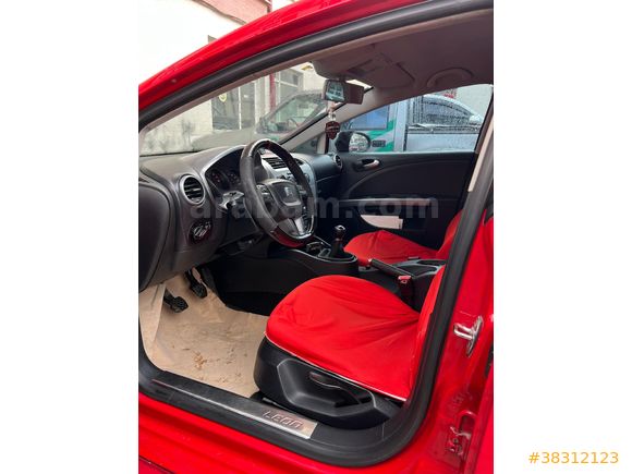 Sahibinden Seat Leon 1.2 TSI Style 2012 Model  200.000 km Kırmızı
