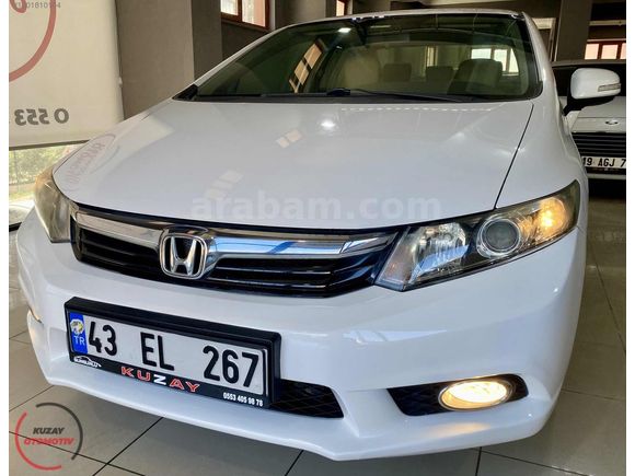 2012 CİVİC DEĞİŞENSİZ BOYASIZ MANUEL 121.KM