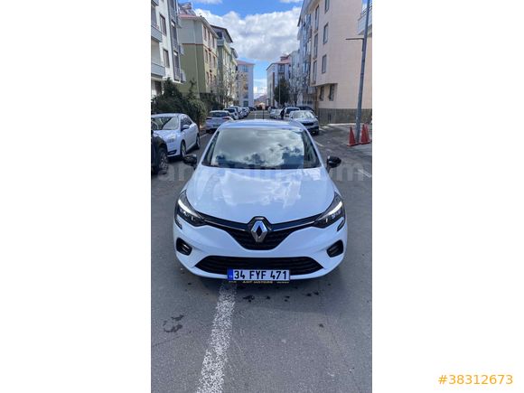 Sahibinden Renault Clio 1.0 TCe Touch 2022 Model  67.500 km Beyaz