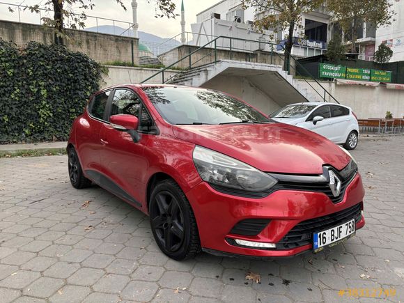 Sahibinden Renault Clio 1.5 dCi Joy 2017 Model  240.000 km Kırmızı