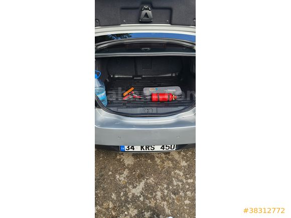 Peugeot 508 1.6 HDi Active 2012 Model 