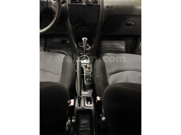 Sahibinden Peugeot 206 1.4 X-Line 2005 Model 
