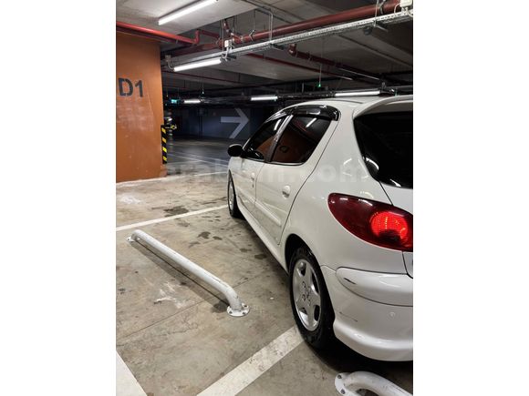 Sahibinden Peugeot 206 1.4 X-Line 2005 Model 