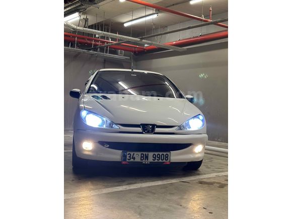 Sahibinden Peugeot 206 1.4 X-Line 2005 Model 