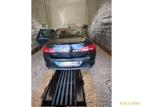 Opel Astra Hatasız boyasız değişensiz