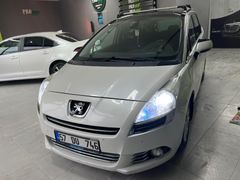 Sahibinden Peugeot 5008 1.6 e-HDi Premium 2012 Model Sinop 170.000 km Simli Beyaz