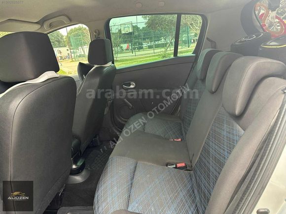 ALİ ÖZEN OTOMOTİV DEN 2008 MODEL 1.2 OTOMOTİK CLİO